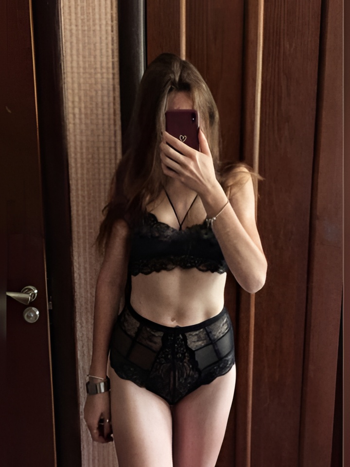 Индивидуалка Ева, доступна для личного знакомства от 1500 руб