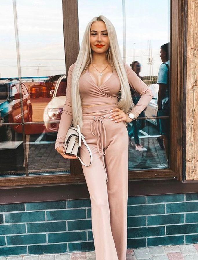 🎥 Лида привлекальеная девушка из Донского цена от 5000 руб