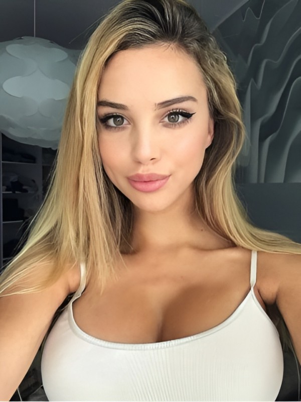 Майя привлекательная девушка из Донского цена от 1500 руб