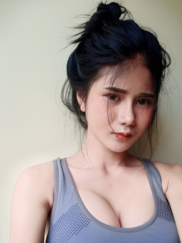 Сесилия привлекательная девушка из Донского цена от 3000 руб