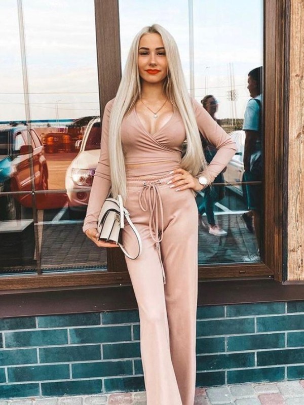 🎥 Лида привлекательная девушка из Донского цена от 5000 руб