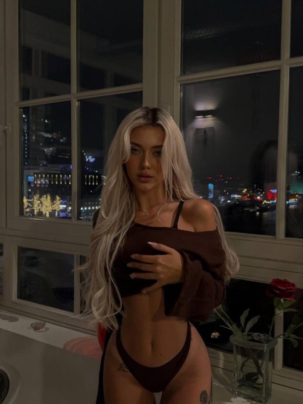 Лия привлекательная девушка из Донского цена от 6000 руб